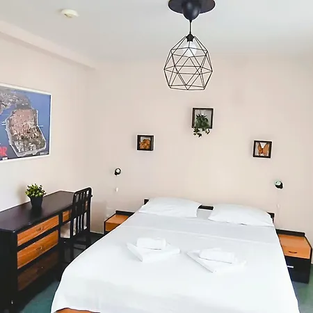 Prestige Apartment *