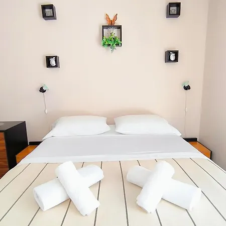 Prestige Apartment *